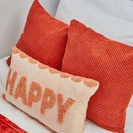 بيت للعطل 5 Beds House - Perfect For Contractors & Families - Private Parking